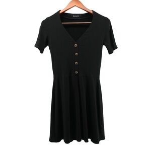 Reformation Black Dress Button Front & Ribbed Knit with Short Sleeves in Size L